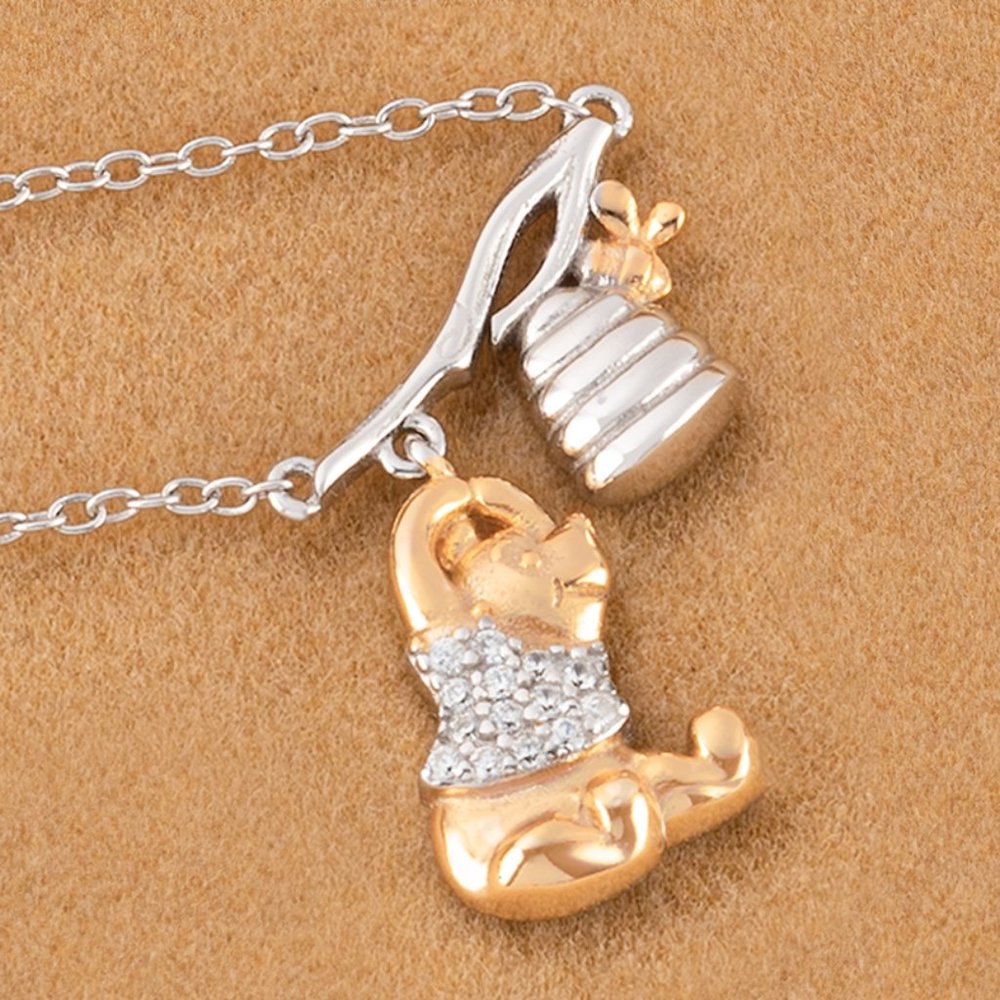 Winnie the Pooh with Beehive Necklace, Charmed Aroma